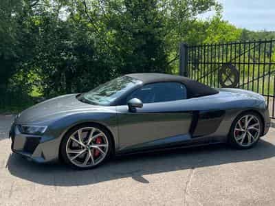 Audi R8 Spyder V10 Performance Quattro (2022) - Photo 14