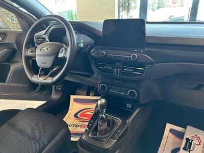 Ford Focus Lim. ST-Line (2021) - Photo 10