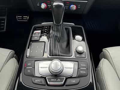 Audi A6 3.0 V6 S-Line (2016) - Foto 12