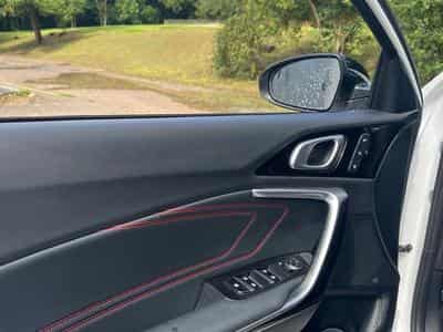 Kia ProCeed GT (2024) - Photo 10