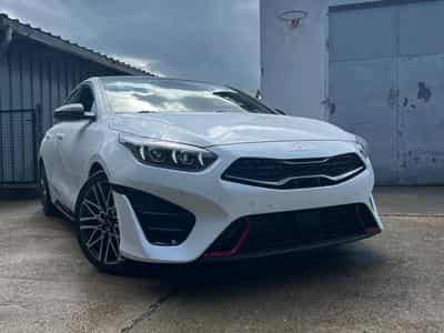 Kia ProCeed GT (2024) - Photo 15