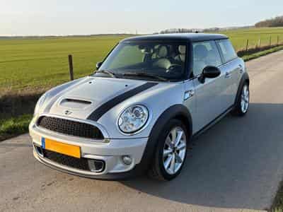 Mini Cooper Cooper S (2013) - Foto 1