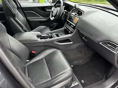 Jaguar F-Pace R Design (2019) - Foto 10