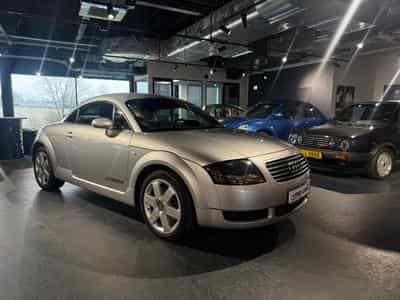 Audi TT 1.8T Coupé (1999) - Foto 3