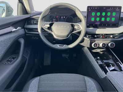 Skoda Superb (2025) - Photo 9