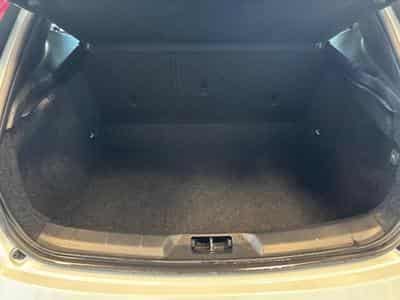 Volvo V40 Kinetic (2013) - Photo 13