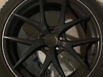 Felgen und Reifen – 20 - Foto 1