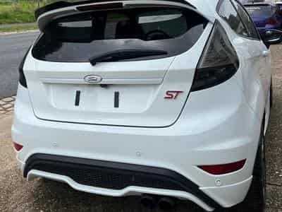 Ford Fiesta Fiesta ST 180 (2016) - Photo 2