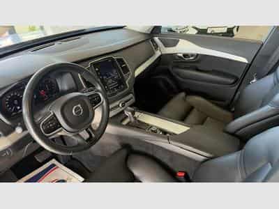 Volvo XC90 Momentum AWD (2019) - Photo 8