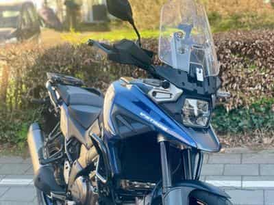 Suzuki DL V-STROM 1050 (2024) - Photo 1