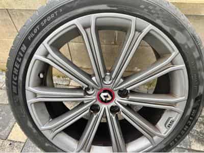 Felgen und Reifen – 18 - Foto 1