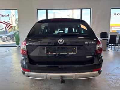 Skoda Octavia Scout 4x4 (2019) - Photo 4