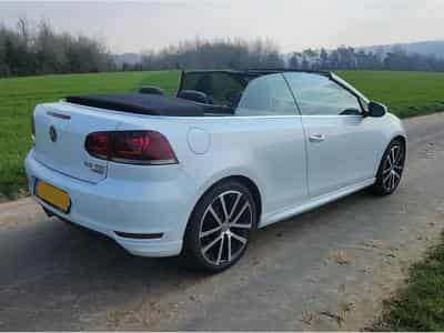 VW Golf 2.0 TDI 150CV blanc nacré cabriolet (2016) - Foto 3