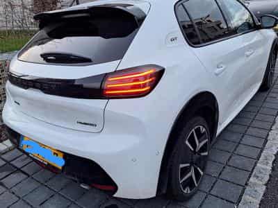 Peugeot 208 GT (2025) - Photo 5