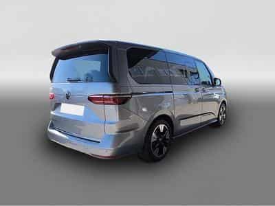 VW Multivan (2025) - Photo 7