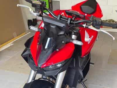 Honda CB Cb 1000 Hornet (2025) - Photo 1