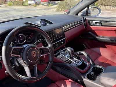 Porsche Cayenne Sport (2023) - Photo 2