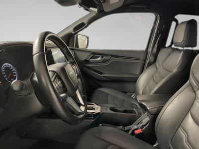 Isuzu D-Max V-CROSS (2024) - Foto 4