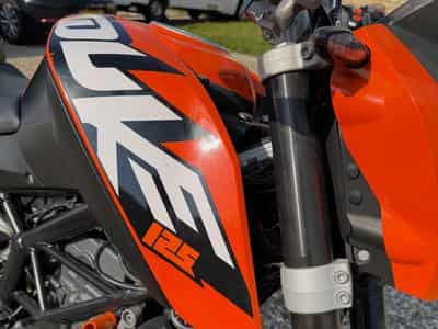 KTM Duke 125 Duke (2015) - Foto 2