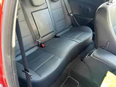 Renault Megane COUPE 2.0 ESSENCE 140CV AUTOMATIQUE (2010) - Photo 13