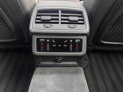 Audi A6 AVANT S-TRONIC 2.0 TDI 204CV (2023) - Foto 9