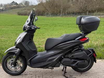 Piaggio Beverly 400S (2025) - Photo 1