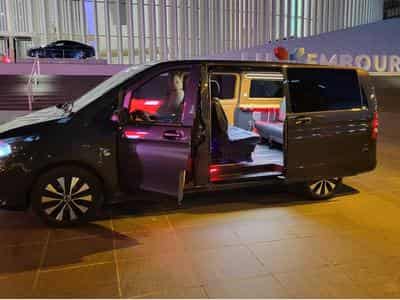 Mercedes Vito Tourer (2023) - Photo 1