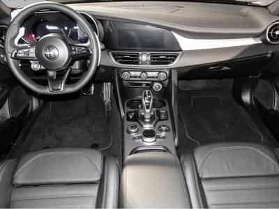 Alfa-Romeo Giulia (2024) - Photo 6