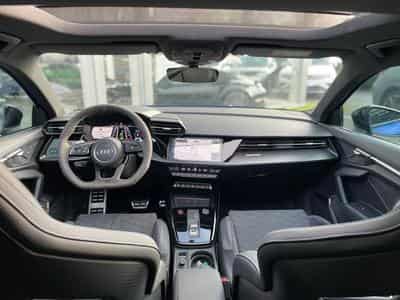 Audi RS3 Performance Edition 1 of 300 2.5 TFSI quattro S-Tronic (2023) - Photo 14