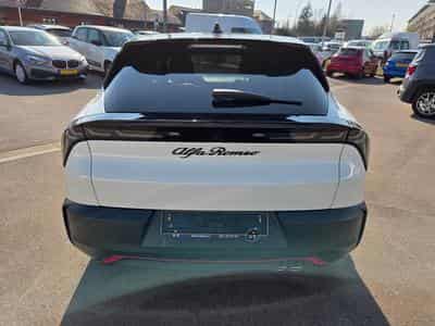 Alfa-Romeo Junior SPECIALE 1.2 HYBRID 145 DCT6 (2025) - Photo 11