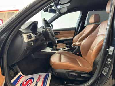 BMW 320 d Touring (2012) - Photo 10