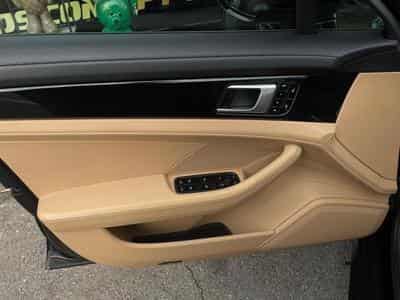 Porsche Panamera Sport Turismo 4 3.0L 330CV (2018) - Photo 9