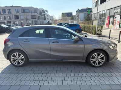 Mercedes A 180 (2018) - Foto 4