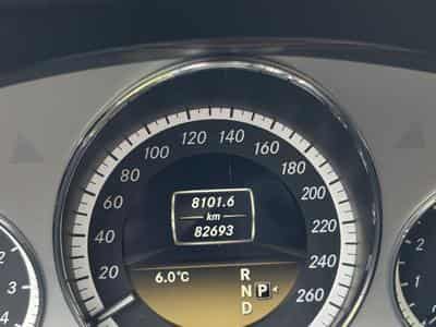 Mercedes E 500 AMG (2011) - Photo 10