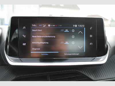 Peugeot 208 1.2 Pure Tech Like (2023) - Foto 9