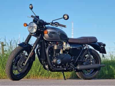 Triumph Bonneville T120 (2024) - Foto 1