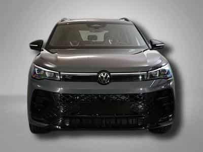 VW Tiguan R-Line 2.0 TSI 7-Gang-DSG 4x4 (2025) - Photo 8