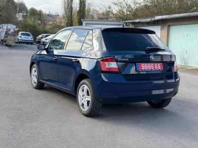 Skoda Fabia 66kw 90ps (2016) - Photo 4