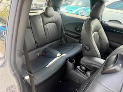 Mini Cooper John Cooper Works 231 Aut. PANO/CAM/CARPLAY (2019) - Photo 10