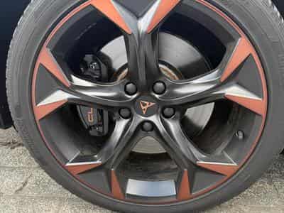Cupra Formentor VZ 4Drive 2.0 TSI DSG / Beats Sound (2024) - Photo 5