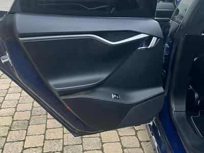 Tesla Model S Model S (2020) - Photo 11