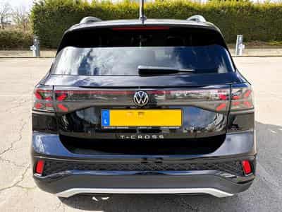 VW T-Cross R-Line (2024) - Photo 4