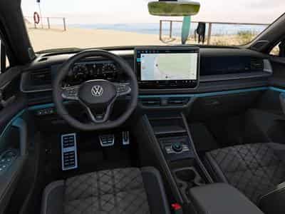 VW Tayron R-Line 2.0 TSI 7-Gang-DSG 4MOTION (2025) - Foto 6