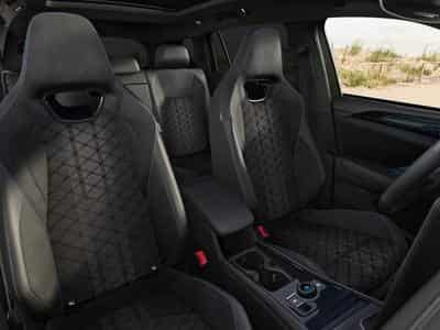 VW Tayron R-Line 2.0 TSI 7-Gang-DSG 4MOTION (2025) - Foto 7