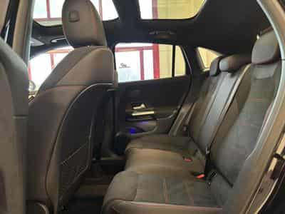 Mercedes GLA 180 AMG-Line (2025) - Photo 12