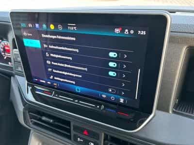 VW Crafter 35 2.0 TDI (2026) - Foto 11