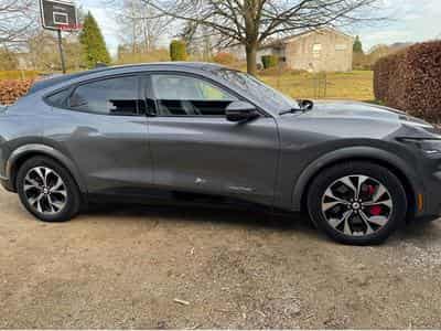 Ford Mustang Mach-E First edition 99kwh awd (2021) - Photo 1