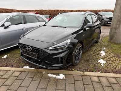 Hyundai i30 N-Line 1.5 T-GDI mHEV DCT (2025) - Photo 2