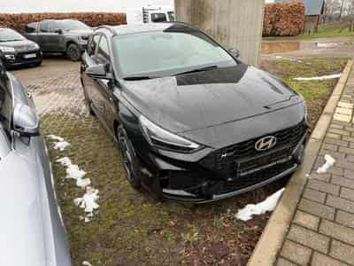 Hyundai i30 N-Line 1.5 T-GDI mHEV DCT (2025) - Photo 3