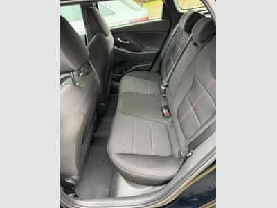 Hyundai i30 N-Line 1.5 T-GDI mHEV DCT (2025) - Photo 9